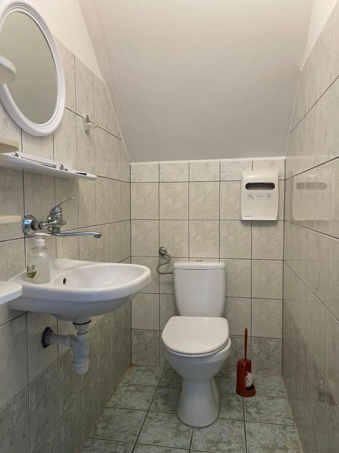 Noclegi U Gosi W Polanczyku - Pokoje Goscinne Ngoại thất bức ảnh